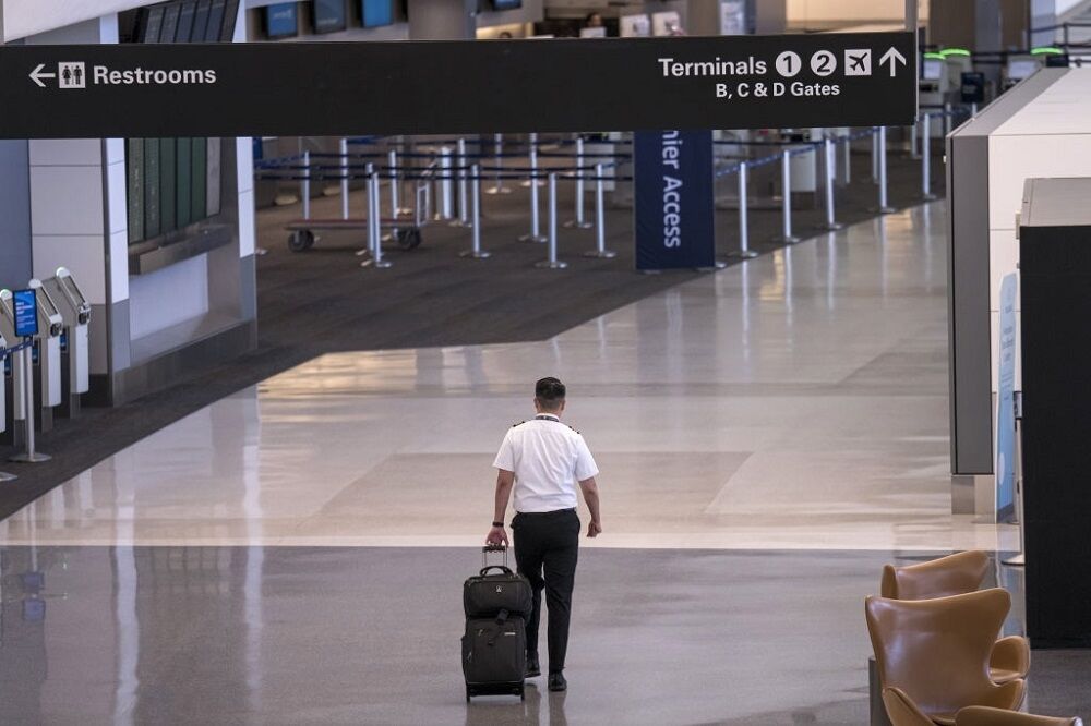 تاخیر و لغو پروازهای آمریکا تشدید شد