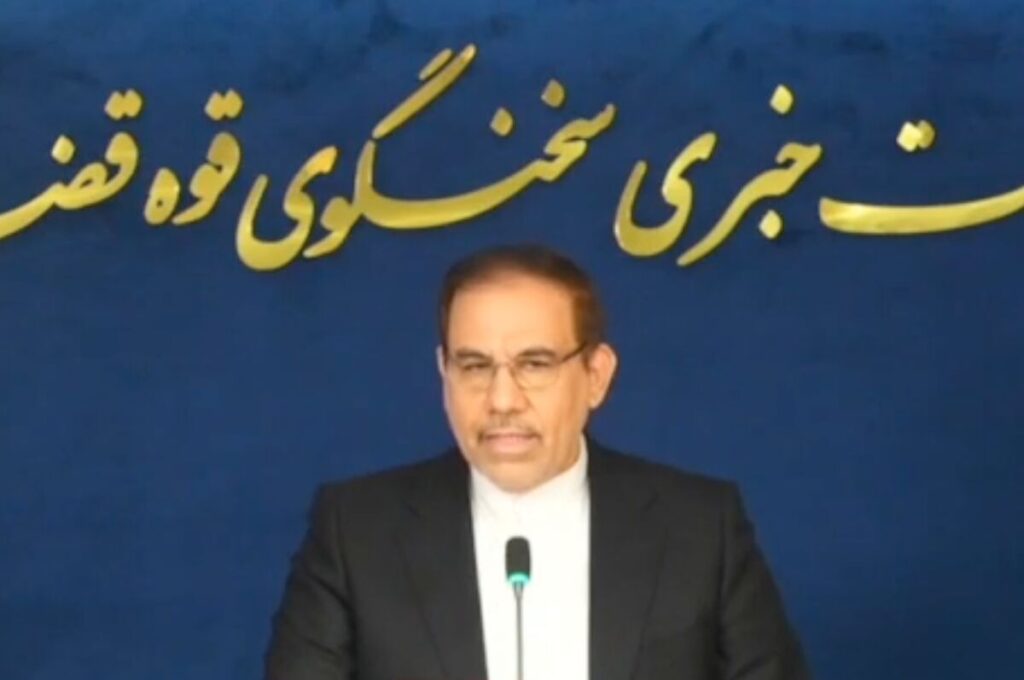 واگذاری بی‌ضابطه اراضی ملی توسط وزیر جهاد کشاورزی در دهه ۷۰