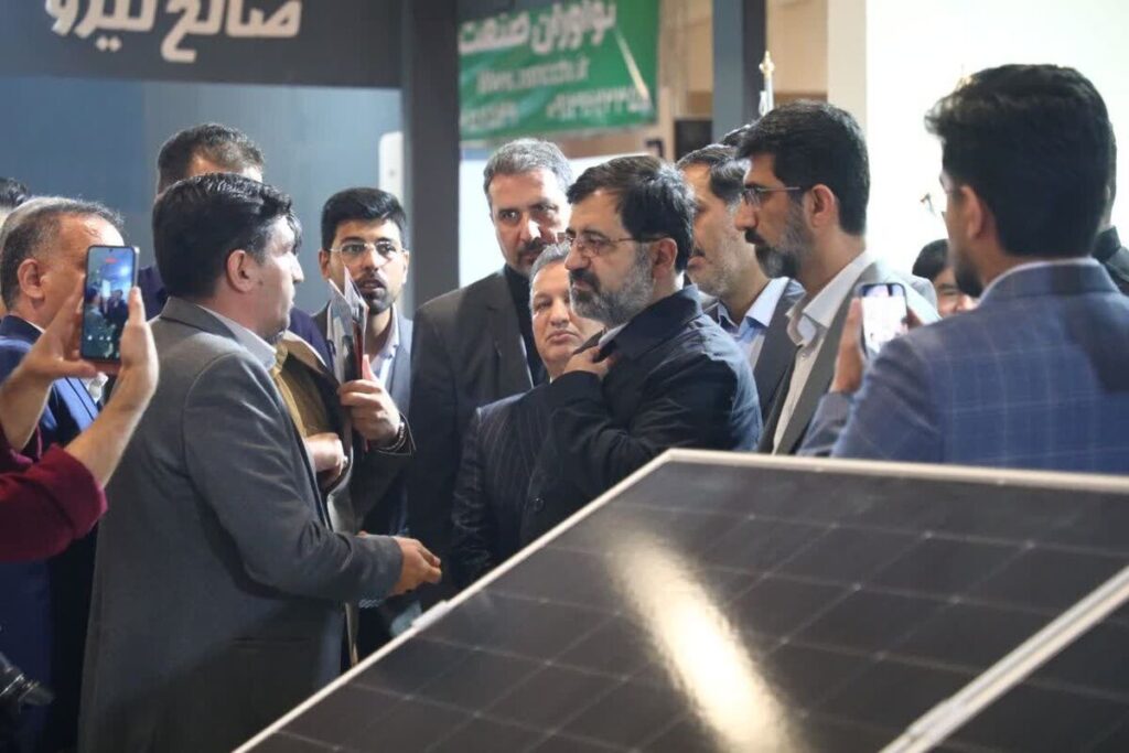 نوزدهمین نمایشگاه صنعت ساختمان قم گشایش یافت