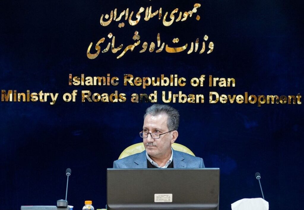 سرمایه گذاری قزاقستان در بندر شهید رجایی/ کاهش تراز دریای خزر اسکله‌ها را تهدید می کند