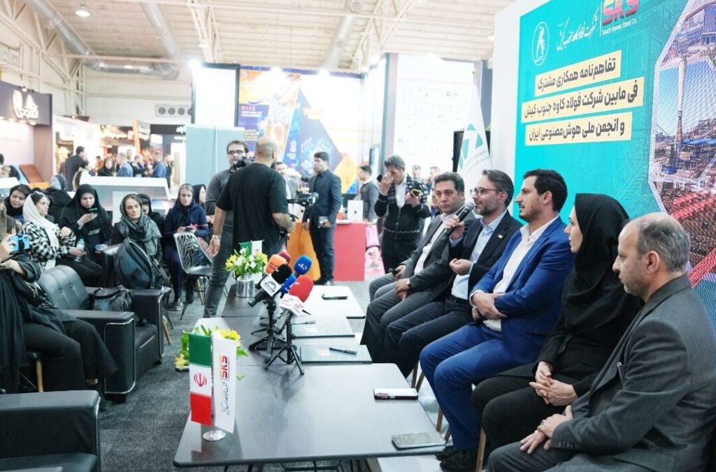 ما قصد داریم در صنعت فولاد  از داده، درآمد کسب کنیم  