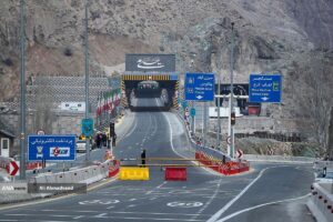 محور چالوس و آزادراه تهران ــ شمال تا اطلاع ثانوی یکطرفه شد