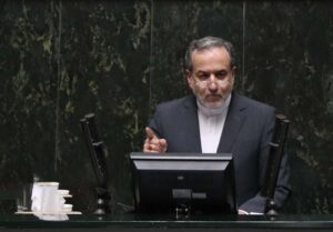 عراقچی: وزارت خارجه محور مقاومت را تقویت میکند