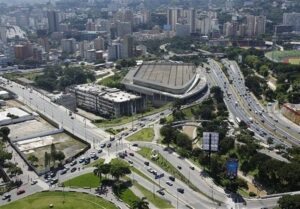 آرامش در کاراکاس پس از اعلام بسته شدن حریم هوایی ونزوئلا