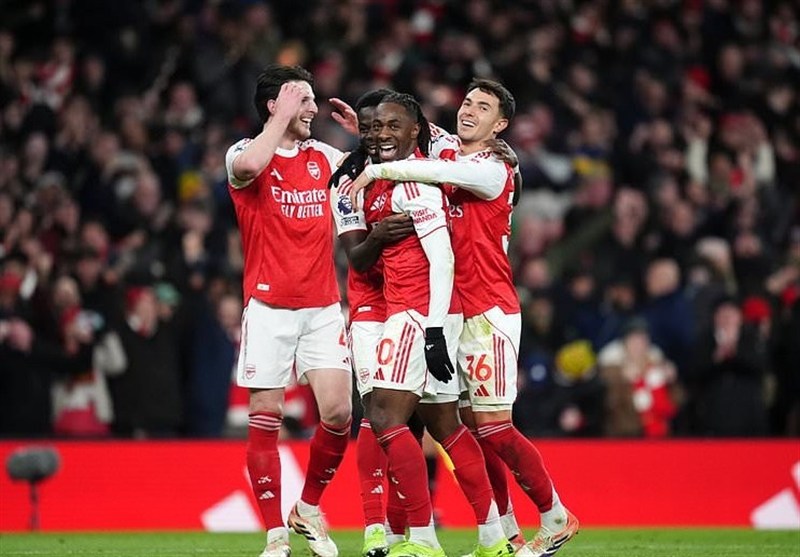 آرسنال در دربی لندن تاتنهام را شکست داد/هت تریک آز