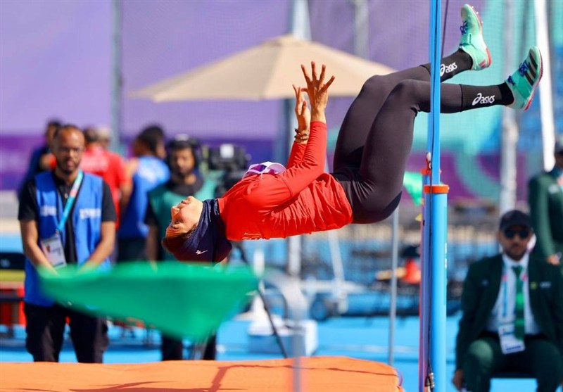 بازی های کشورهای اسلامی ادامه برتری امبی زاده در هپتگانه