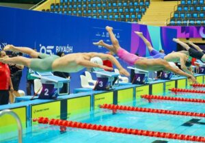 بازی های کشورهای اسلامی ایران در ماده 100 متر مختلط چهارم شد/ رکورد ملی را شکست