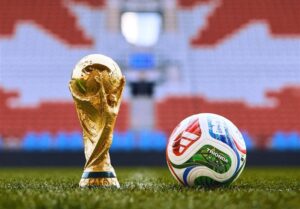 برد اسپانیا و ترکیه در شب حساس گروه E/ کار صعود به تعویق افتاد.