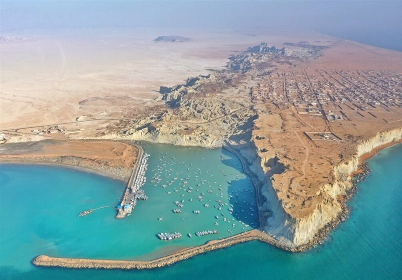 بررسی گزارش اجرای سیاست های توسعه دریامحور در مجمع تشخیص