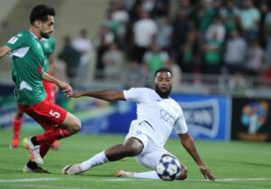 بیانی: ساپینتو از نازون قطع امید کند، او کیلوها اضافه وزن دارد/ استقلال به فکر لیگ باشد نه آسیا