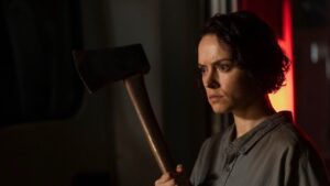 تریلر جدیدی از فیلم We Bury The Dead با نقش‌آفرینی دیزی ریدلی منتشر شد - گیمفا