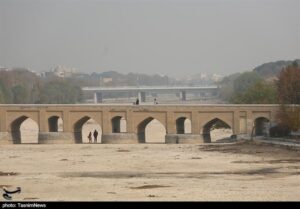 تشدید برخورد با منابع آلاینده در اصفهان/ اجرای طرح زوج و فرد از درب منازل