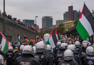 اعتراضات هامبورگیها در حمایت از ساکنان غزه