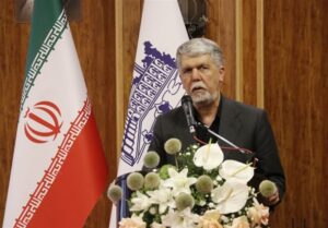 تمجید وزیر ارشاد از نقش ابوالعباس اسفراینی/نقش مردم در جنگ اخیر «بی نظیر بود».