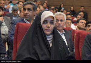 جراره: دولت جلوی بیکاری 2500 کارگر نفت آفتاب بندرعباس را بگیرد.