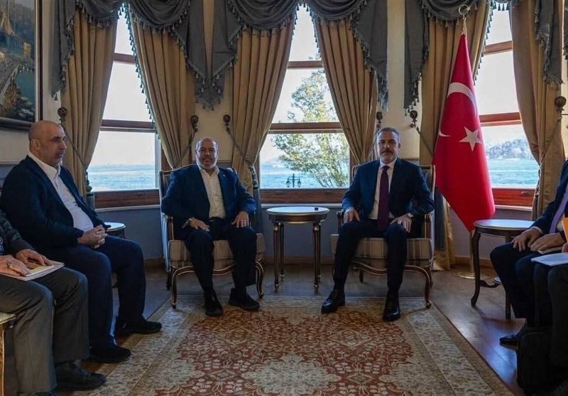 حماس اسناد نقض آتش‌بس توسط اسرائیل را به وزیر خارجه ترکیه تحویل داد