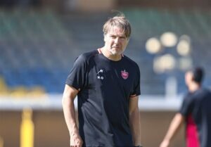 دستیار آلمانی هاشمیان فعلاً کنار اوسمار ماندنی شد