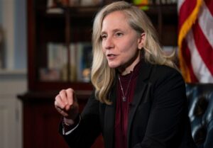 پیروزی دموکراتها در انتخابات فرمانداری ویرجینیا