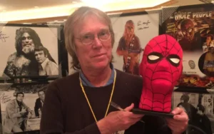 دنی سیگرن بازیگر افسانه‌ای و نخستین اسپایدرمن لایواکشن در ۸۱ سالگی درگذشت