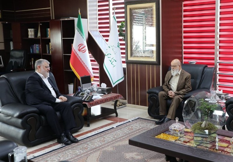 دیدار چمران با استاندار تهران/ حریم تهران از موضوعات مطرح در نشست