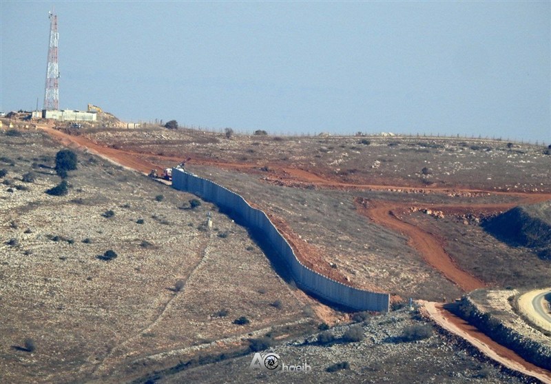 رژیم اسرائیل در عمق 2 کیلومتری خاک لبنان دیوار حایل احداث می‌کند