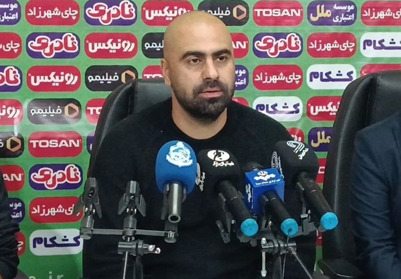 زارع: برخی تیم‌ها به جای فوتبال به روش‌های تخریبی روی آورده‌اند/ سطح بازی امروز پایین‌تر از لیگ برتر بود