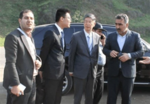 سفیر چین در ایران: جنگ تحریم‌ها بی‌اثر است؛ چین پشت ایران می‌ماند