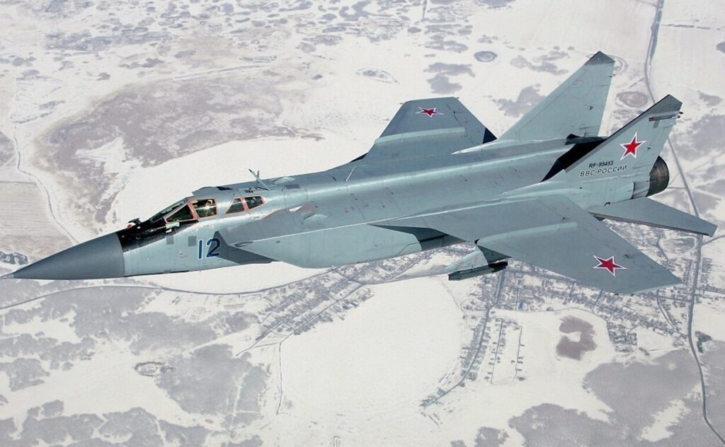 شکست توطئه اوکراین و انگلیس برای ربودن جنگنده میگ 31