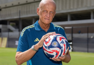 قانون جدید فیفا برای مبارزه با اتلاف وقت در فوتبال