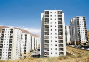 هجوم بانک ها برای خرید ملک و برج سازی در ایران و مردمی که قادر به خرید خانه نیستند!