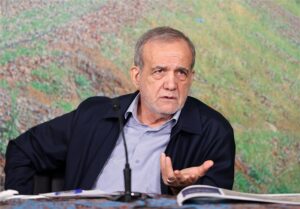 پزشکیان: نارضایتی مردم تقصیر ماست/نگاهمان را تغییر دهیم