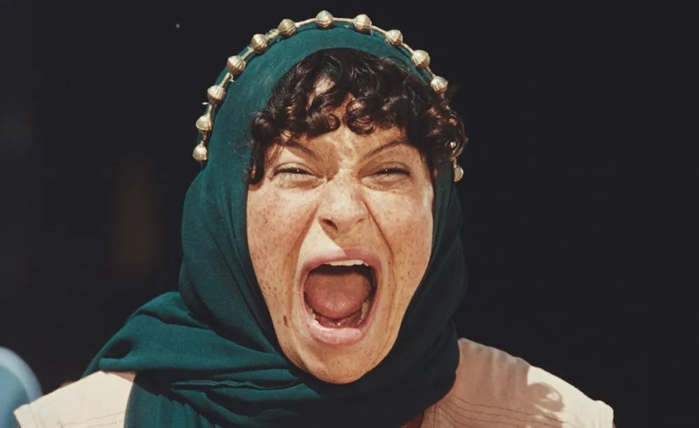 پوستر جدیدی از فیلم Atropia منتشر شد؛ تازه‌ترین اثر هیلی گیتس - گیمفا