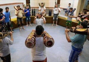 پهلوانان جوان ایران در اردبیل گرد هم میآیند