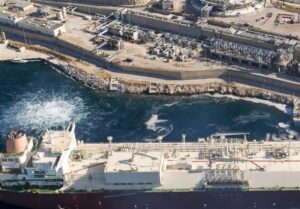 یونان گاز طبیعی مایع را از آمریکا به اوکراین تامین می کند