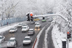 هشدار برف و یخبندان؛ محدودیت‌های ترافیکی در جاده‌های شمال