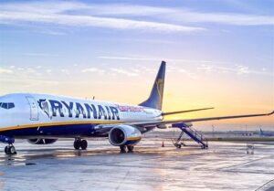 بزرگترین شرکت هواپیمایی اروپا یک میلیون صندلی دیگر را حذف میکند