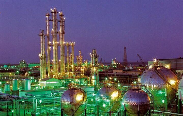 سود دهی پتروشیمی اروند از ۹ همت فراتر می رود