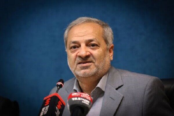 توزیع شیر در مدارس در حال انجام است