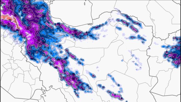چشم تهرانی‌ها به برف روشن می‌شود
