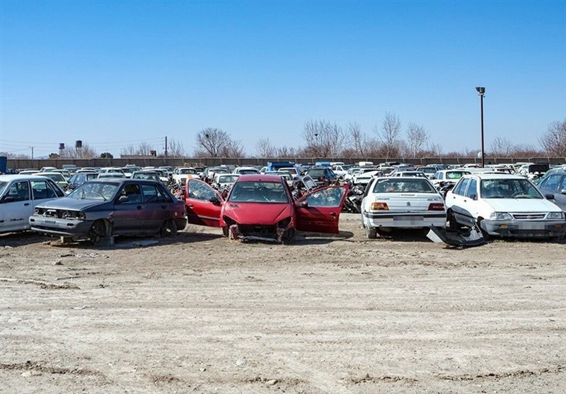 800 دستگاه خودرو و موتورسیکلت توقیف شده در تفت مشخص شد