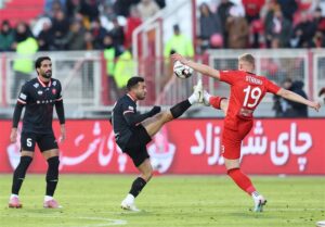 اخطار کمیته انضباطی برای کسر امتیاز از تماشاگران تیم های متخلف