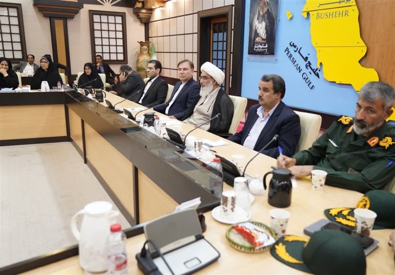 استاندار بوشهر: مادران شهدا مظهر صبر و مقاومت هستند