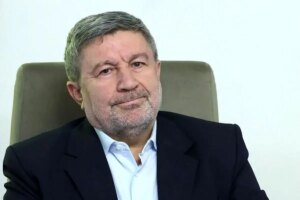 استیضاح در شرایط جنگی به نفع کسی نیست