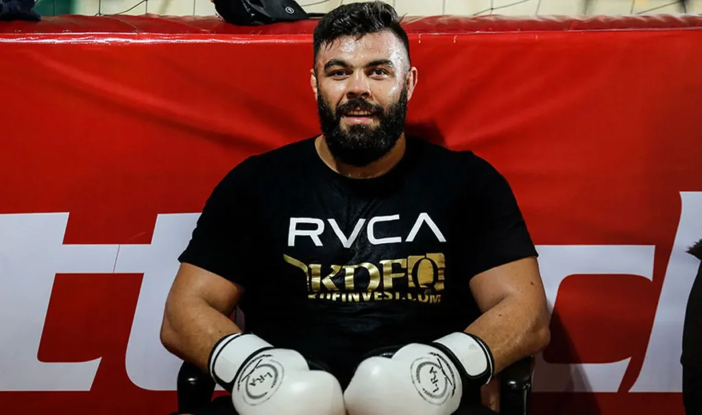 امیر علی اکبری