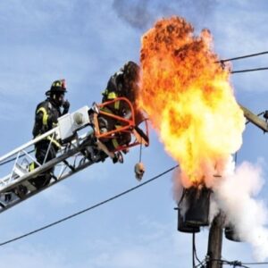 انفجار ترانسفورماتور و خاموشی گسترده در نتانیا. ترس ساکنان از شدت انفجارها