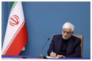 با جمع آوری اجناس از قفسه فروشگاه ها برخورد کنید