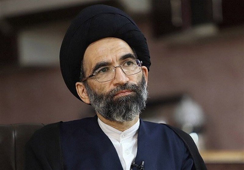 باید از ظرفیت دانش آموزان ماهر در تحقق اهداف ایران اسلامی استفاده کرد