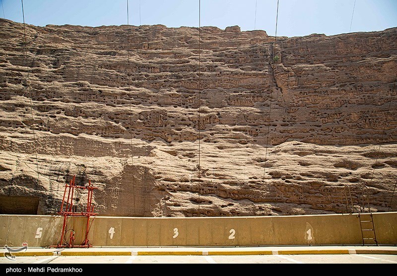 بحران آب و برق در سد کرخه; چرا نیروگاه از تولید خارج شد؟