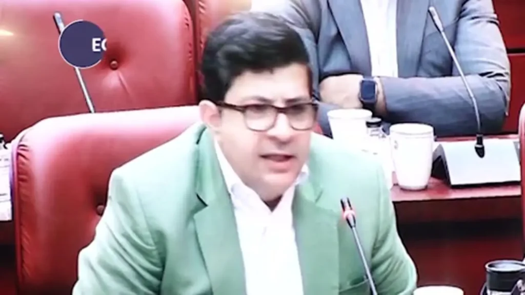 به اسم تولید ارز ارزان می گیرند. واقعیت پشت پرده صنایع ایران