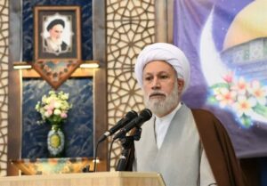 تحقیقات علمی در حوزه و دانشگاه باید مسئله محور باشد